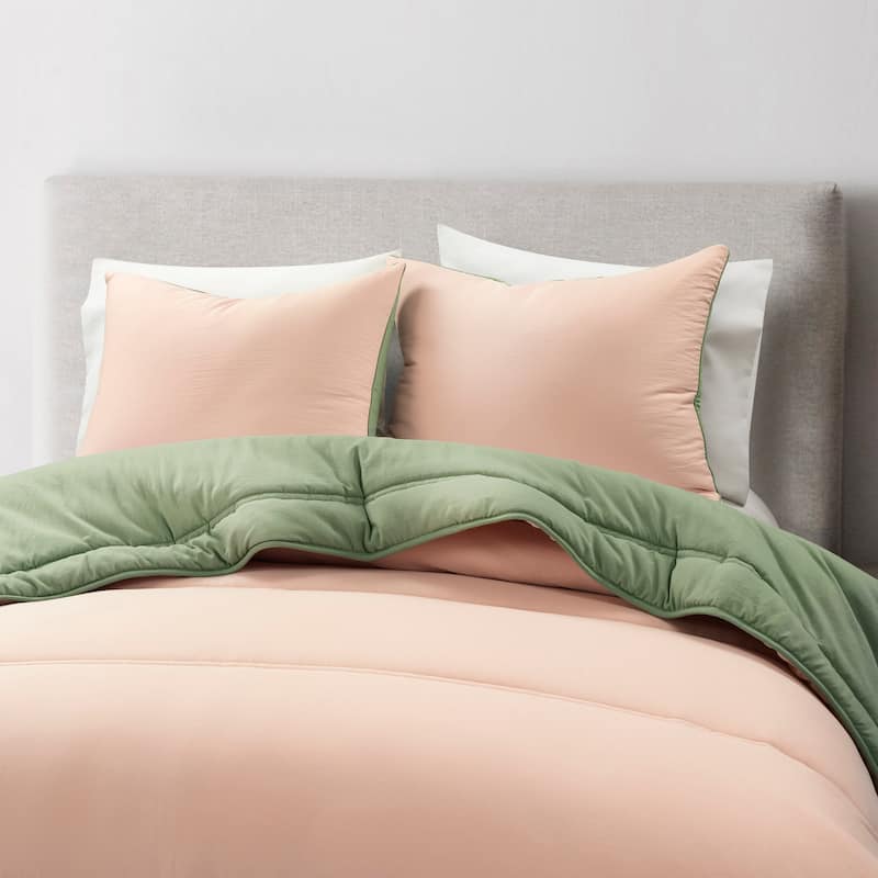 Lush Decor Oslo Soft Reversible Quilted Comforter Set