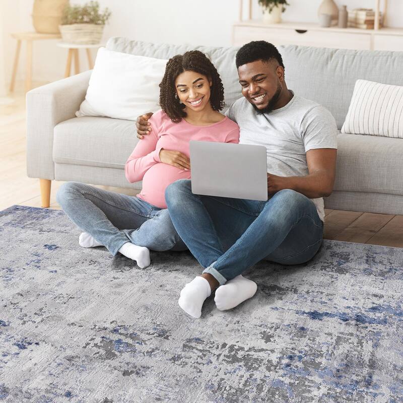 Abstract Area Rug - 6' x 9'