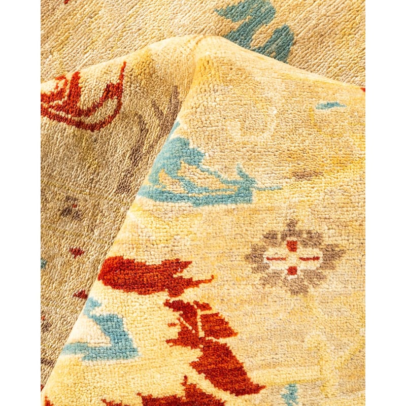 Overton Hand Knotted Wool Vintage Inspired Modern Contemporary Eclectic Ivory Area Rug - 8 x 10