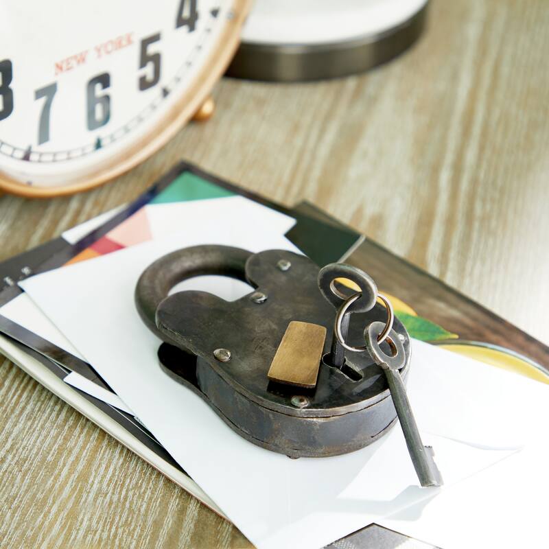 Bronze Metal Lock And Key - 3 x 3 x 4