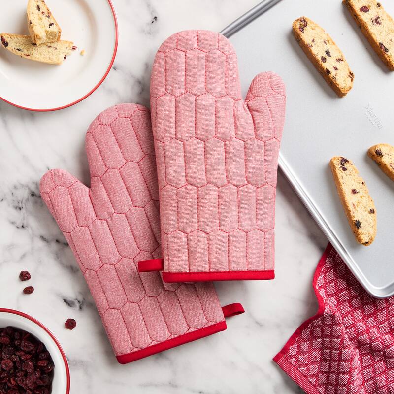 MARTHA STEWART Honeycomb Quilted Chambray Oven Mitt 2-Pack Set - 7"x13"