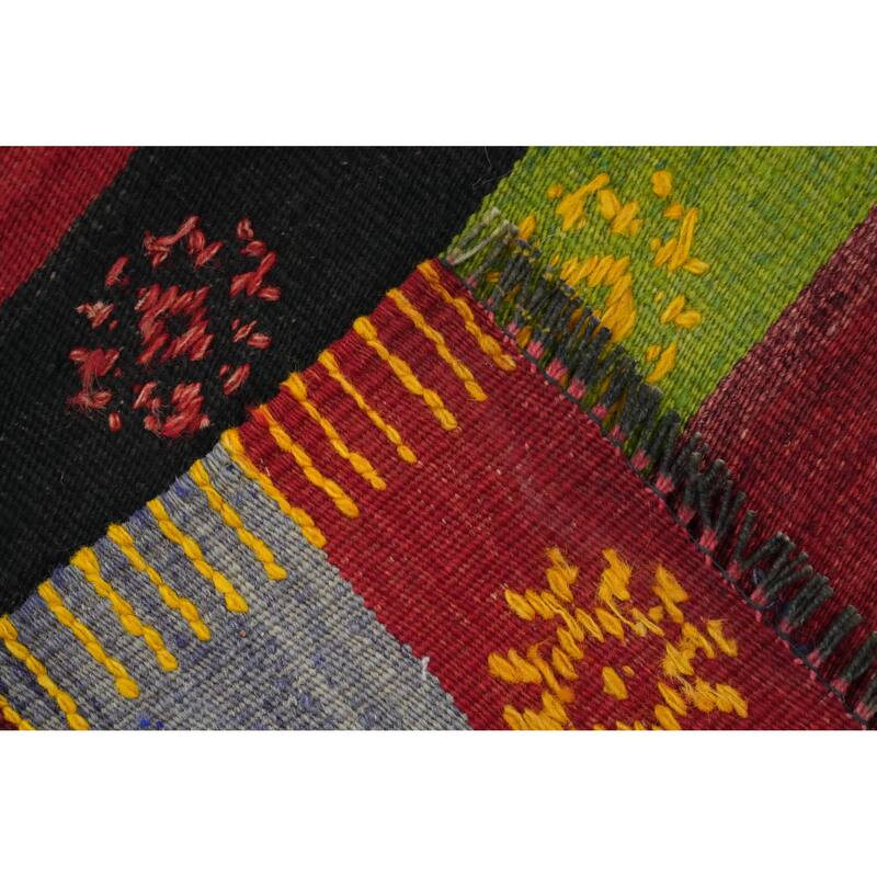 Hand Woven Oriental 100% Wool Carpet Southwestern Tribal Multi-Colored Kilim Area Rug - 6' 10'' X 5' 5''
