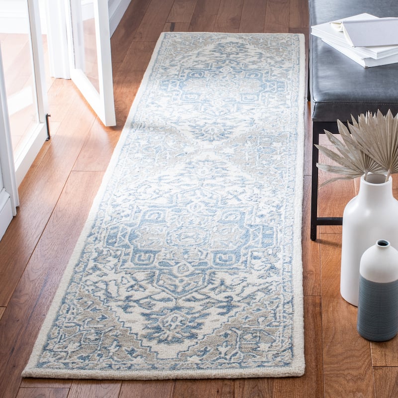 SAFAVIEH Handmade Micro-Loop Perrine Medallion Wool Rug - 2'3" x 9' Runner - Ivory/Blue