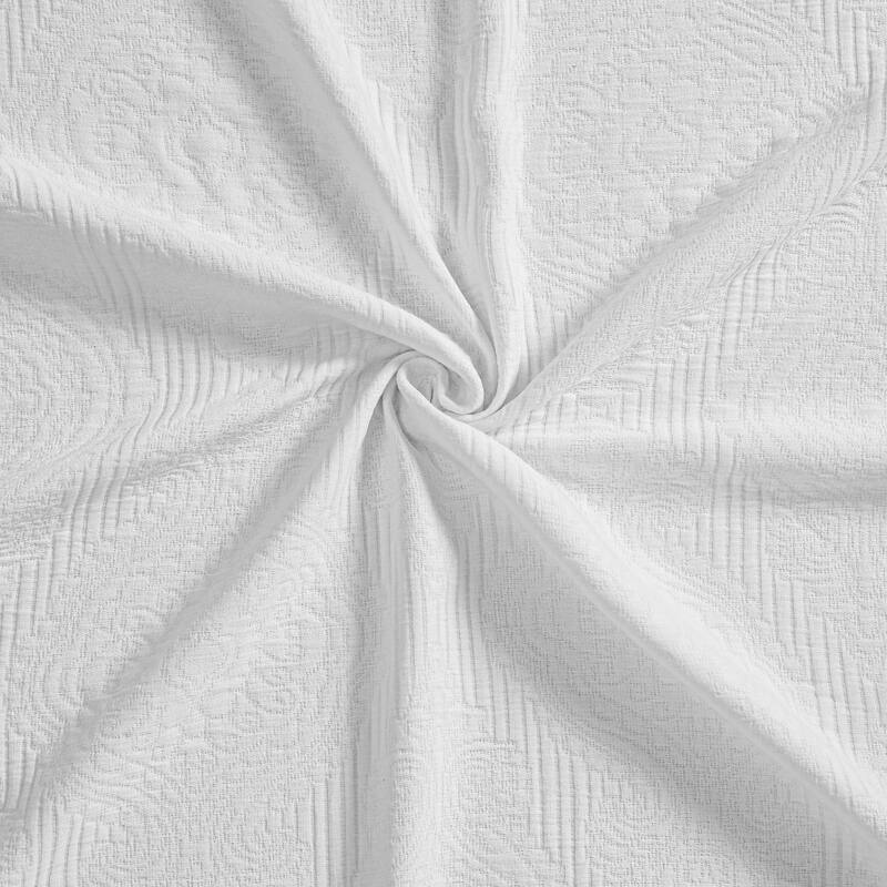 Superior Florin Jacquard Scrolling Medallion Cotton Bedspread Set