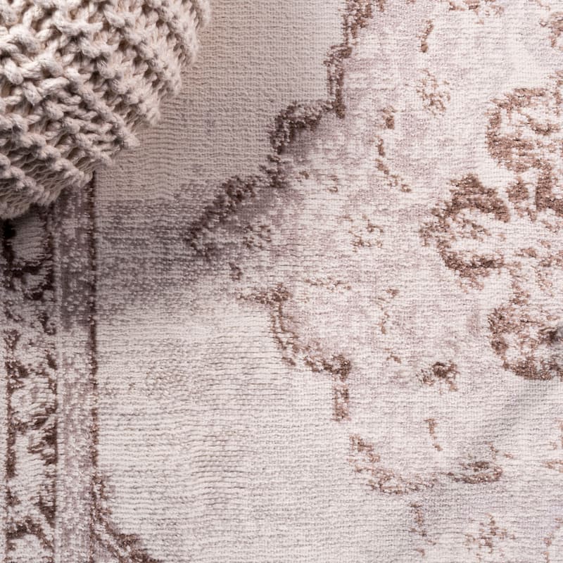 JONATHAN Y Rosalia Ornate Medallion Modern Area Rug