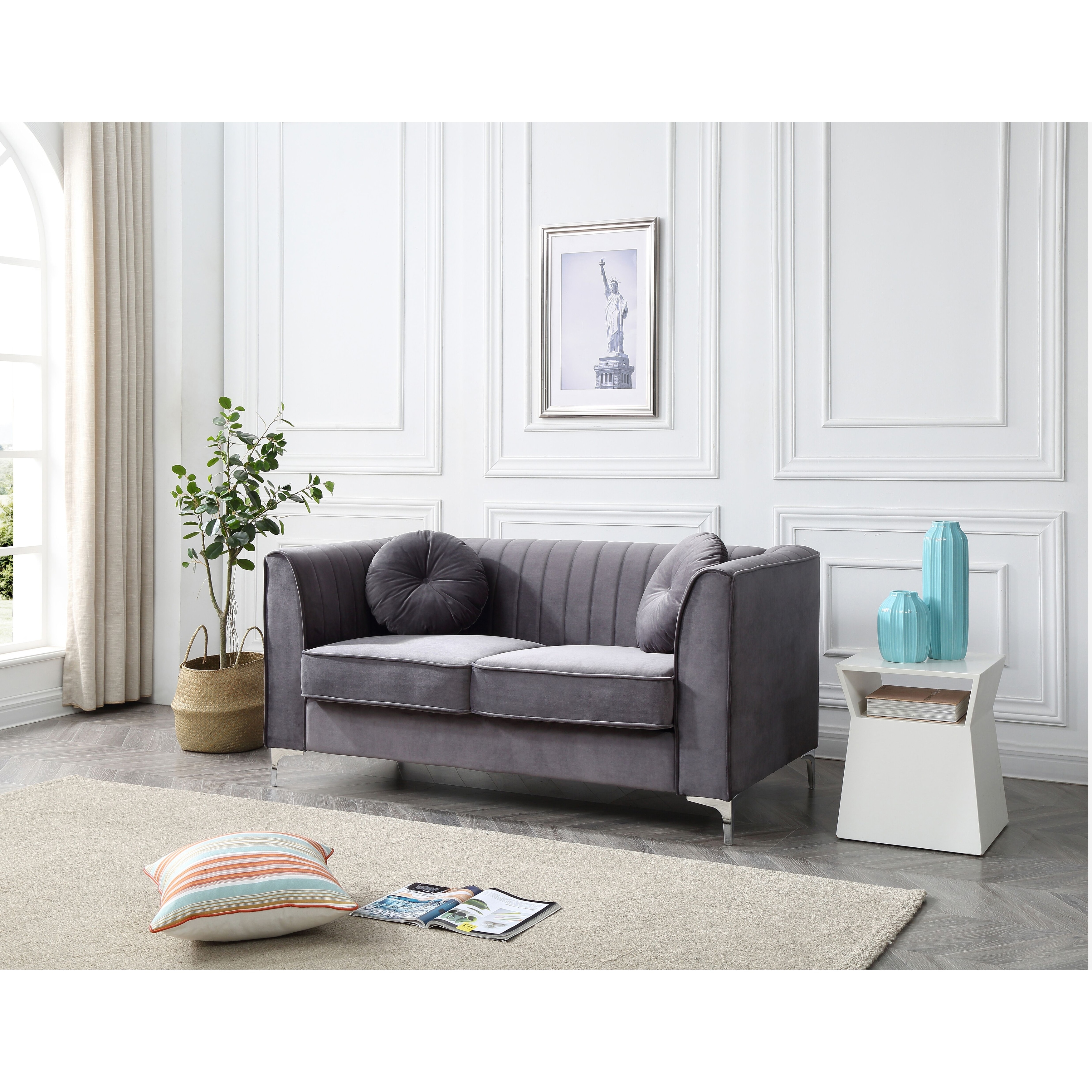 Delray Velvet Tufted Loveseat