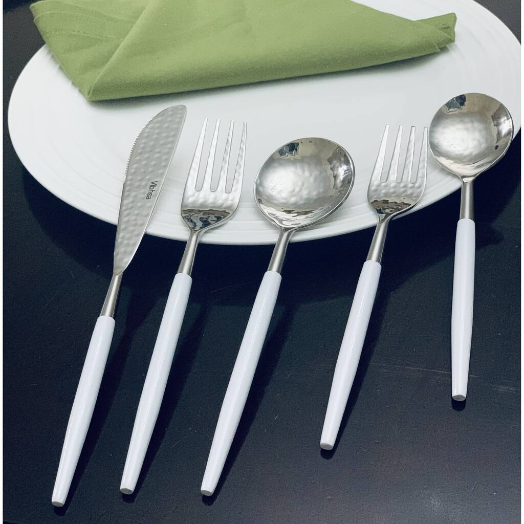 Vibhsa White Flatware Set 5 Piece Place Setting (Hammered Mouth)