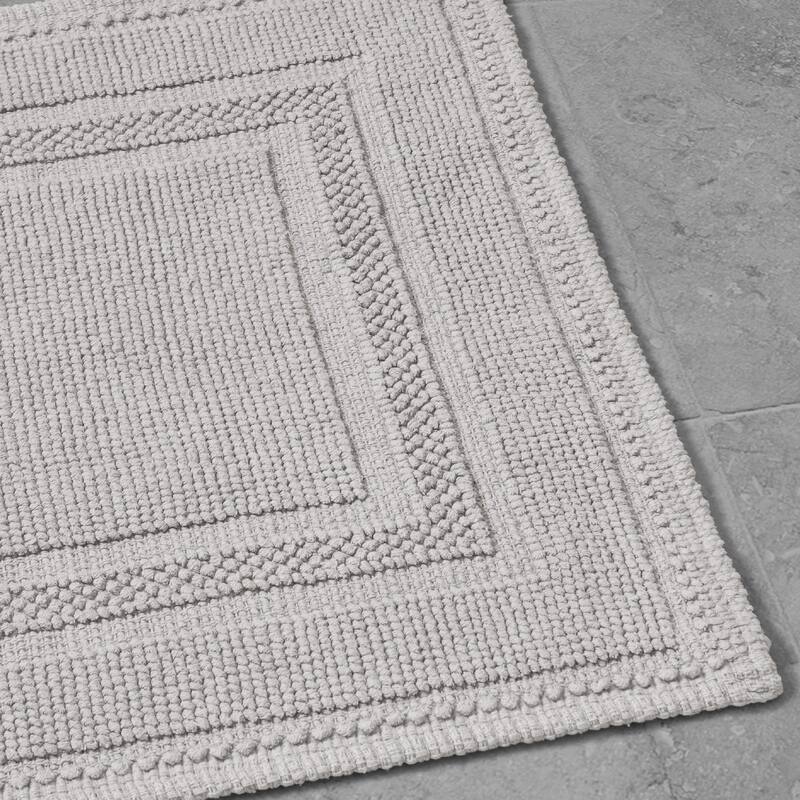 Jean Pierre Cotton Stonewash Racetrack 21 x 34 in. Bath Rug