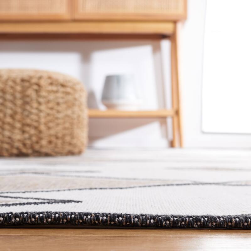 SAFAVIEH Augustine Davida Moroccan Boho Tribal Rug