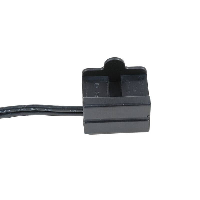 SPT1 Female Plug, Snap On Vampire Plugs, Black, Polarized, 8 AMP, 5 Pack - Medium