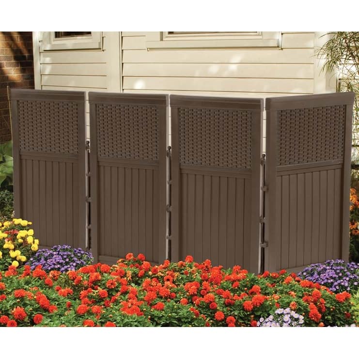 Suncast Backyard Patio Screen Gate w/ Backyard Patio Wicker Resin Storage Box - 26