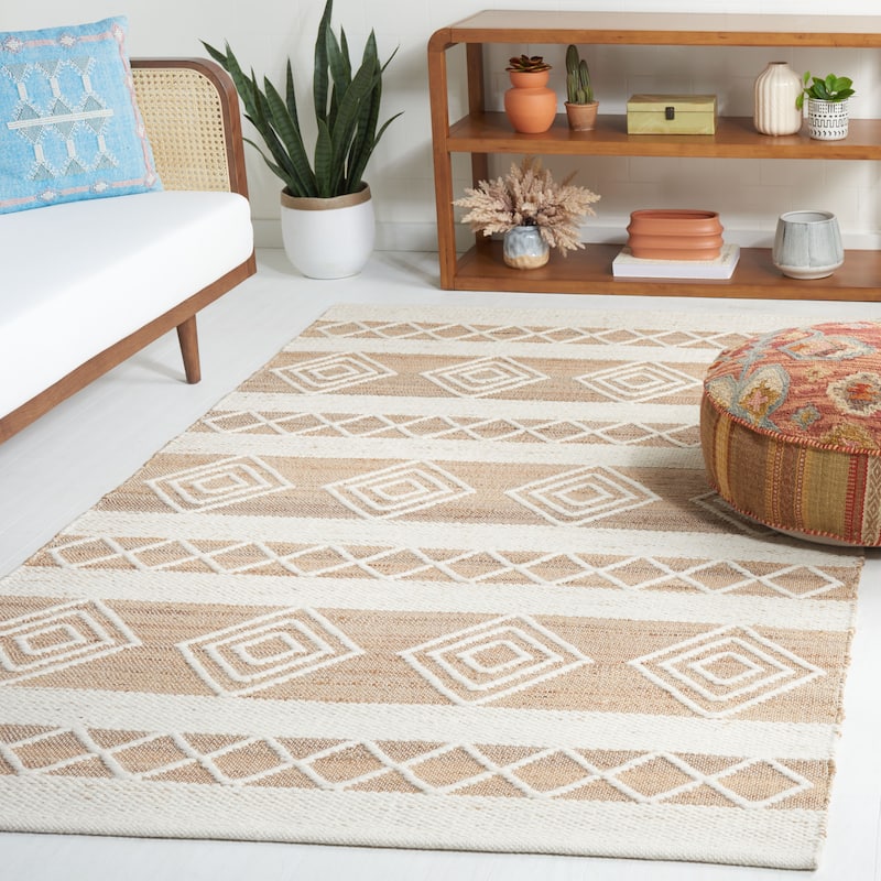 SAFAVIEH Handmade Natural Fiber Marin Casual Jute Rug. - 6' Square - Natural/Ivory