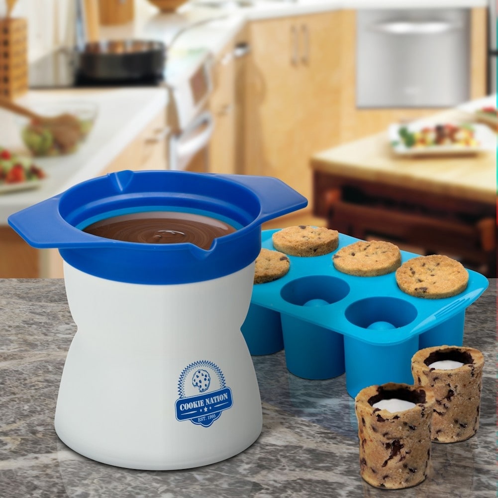Cookie clearance cup mold