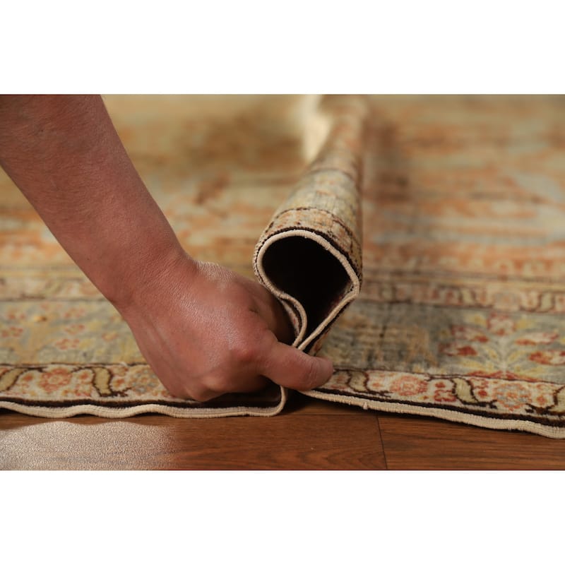 Hand Knotted Oriental 100% Wool Carpet Traditional Floral Oranges & Rust Sarouk Area Rug - 5' 10'' X 4' 2''