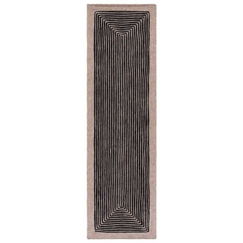 SAFAVIEH, Handmade Braided Nesrin Wool Rug