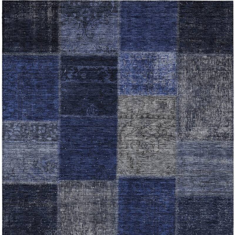 HomeRoots Patchwork Transitional Rectangle Outdoor Rug