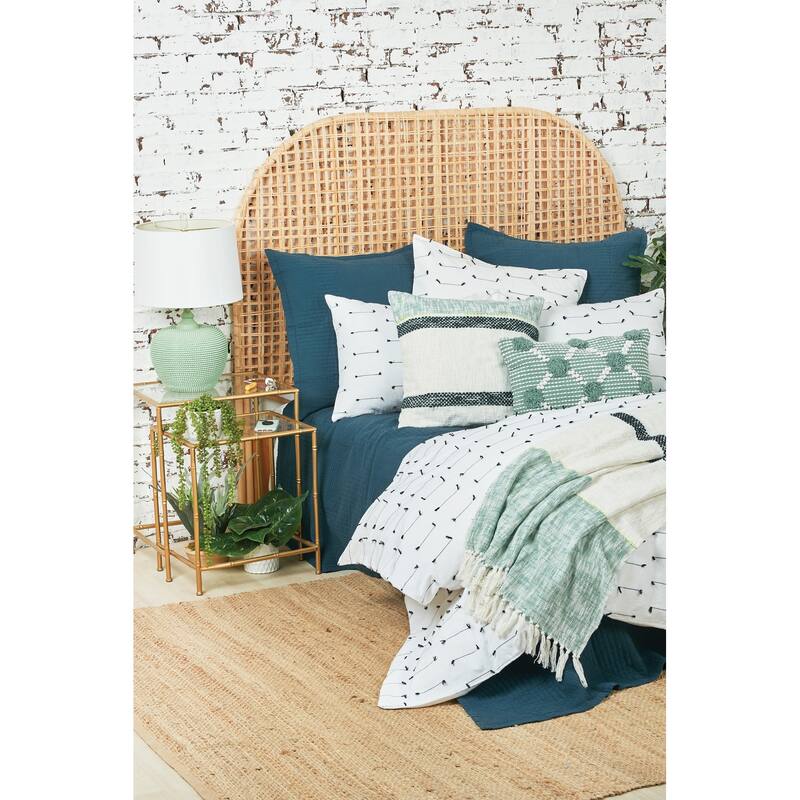 Luna Surf 50" x 60" Throw Blanket