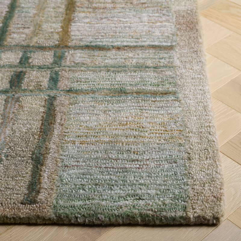 SAFAVIEH Handmade Genre Pieranna Modern Rug