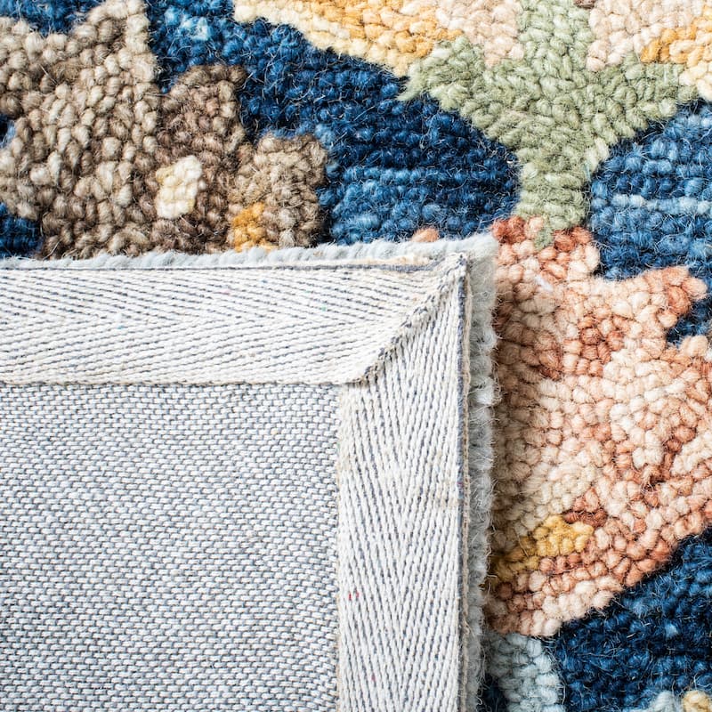 SAFAVIEH Handmade Metro Damasa French Country Wool Rug