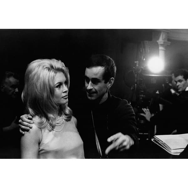 Brigitte Bardot behind the scenes of Agent 38 24 36 Photo Print Bed