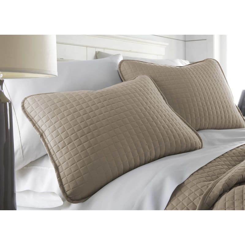 Vilano Oversized 3 piece Quilt Set by Southshore Fine Linens