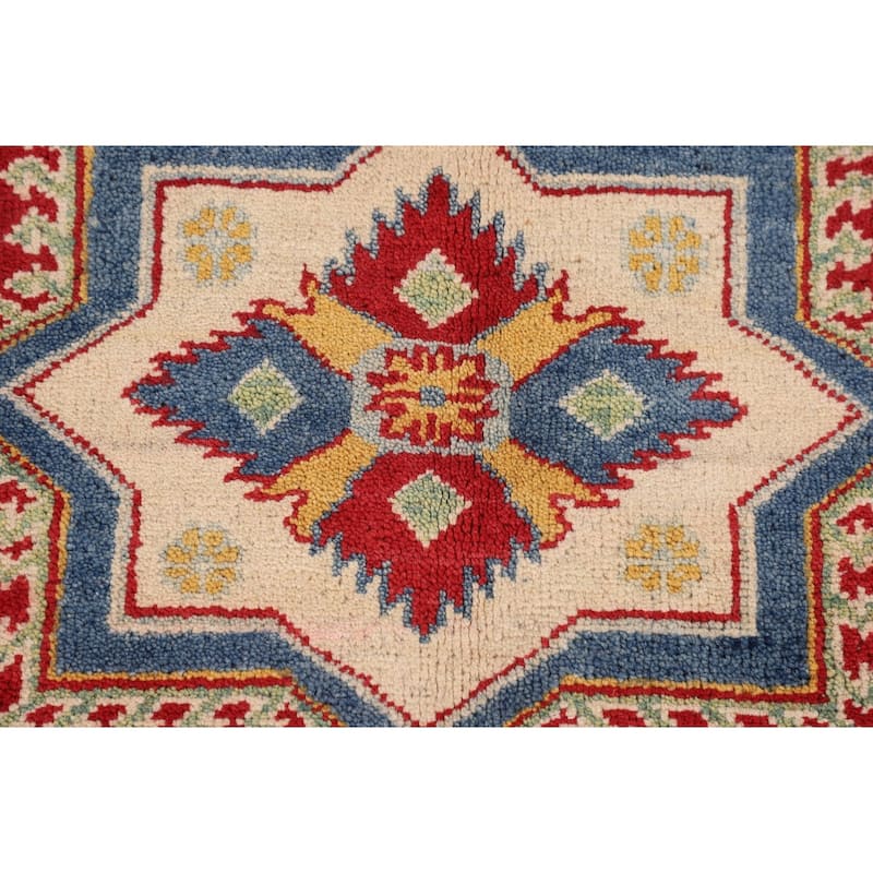 Kazak Area Rug Hand-Knotted Traditional Wool Carpet - 5'2" x 6'4"