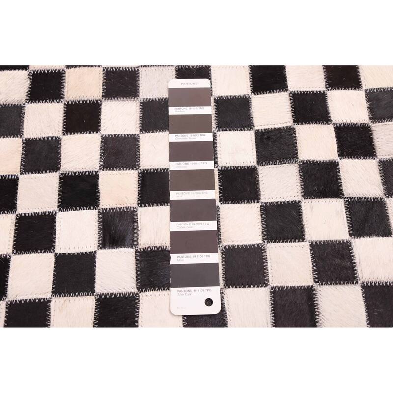 ECARPETGALLERY Handmade Cowhide Patchwork Black, Cream Leather Rug - 8'1 x 10'0
