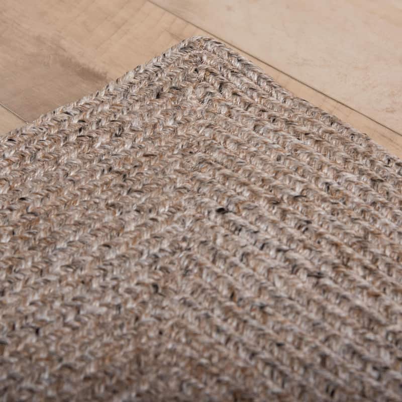 Alora Decor Breeze Hand Woven Geometric Solid Color Rug