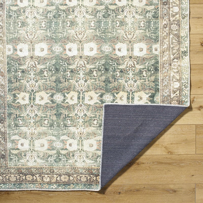 Livabliss Traditional Amelie Medallion Washable Area Rug