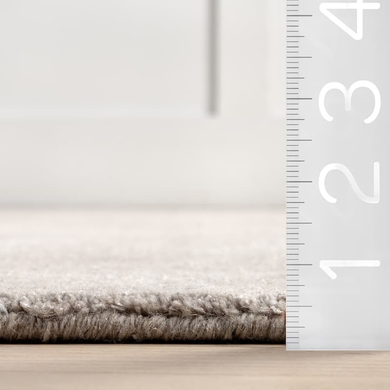 Nuloom Arrel Speckled Wool-Blend Area Rug