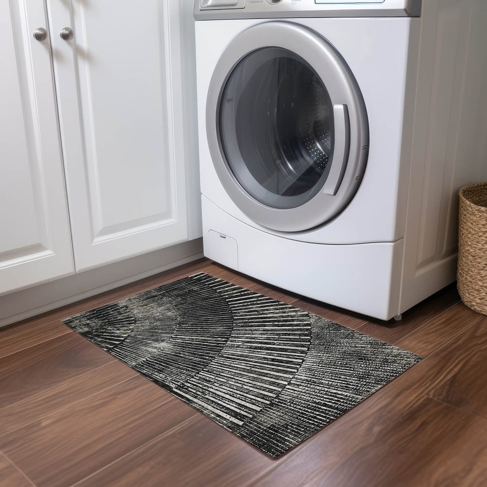 Machine Washable Indoor/ Outdoor Modern Fan Chantille ARug