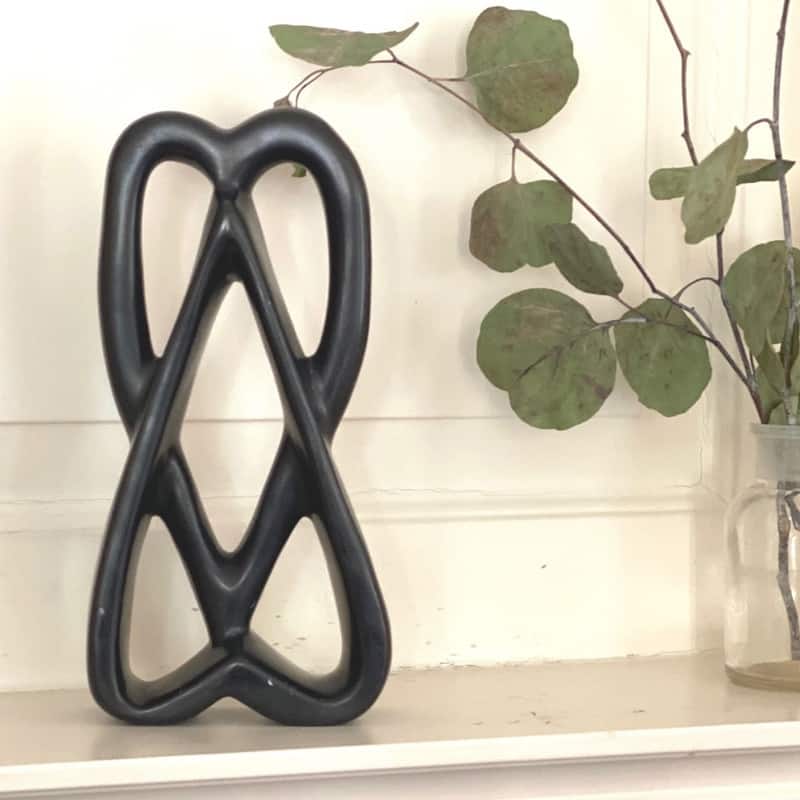 Handmade 8-inch Soapstone Connected Hearts Sculpture in Black (Kenya)