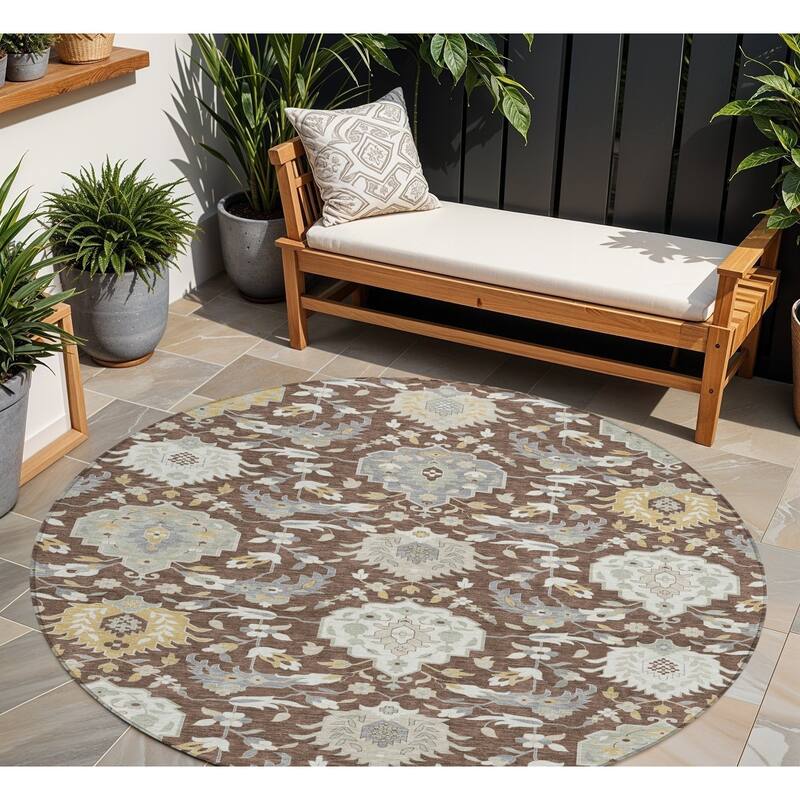 HomeRoots Damask Traditional Rectangle Outdoor Rug - 8' Round