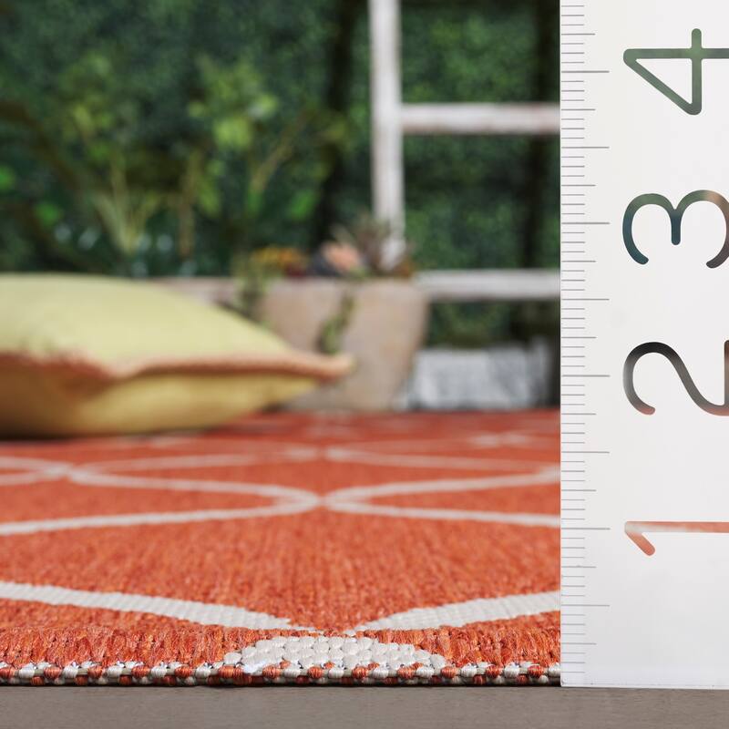 SAFAVIEH Courtyard Liya Indoor/ Outdoor Waterproof Patio Backyard Rug
