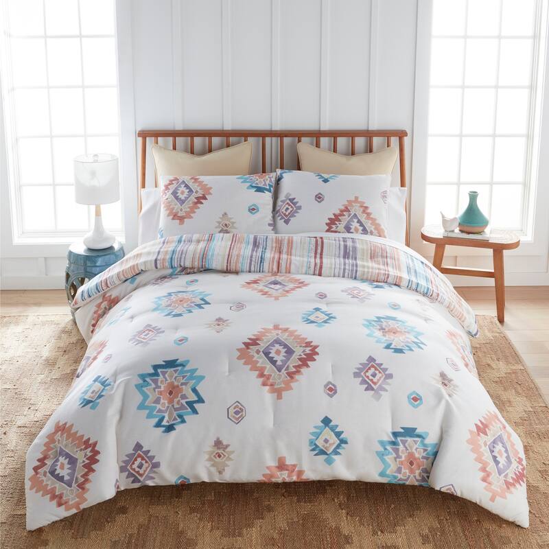 Your Lifestyle by Donna Sharp Bonita Polyester Comforter Collection