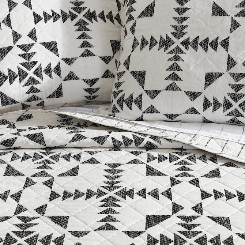 Eddie Bauer Arrowhead Cotton Charcoal Quilt Set