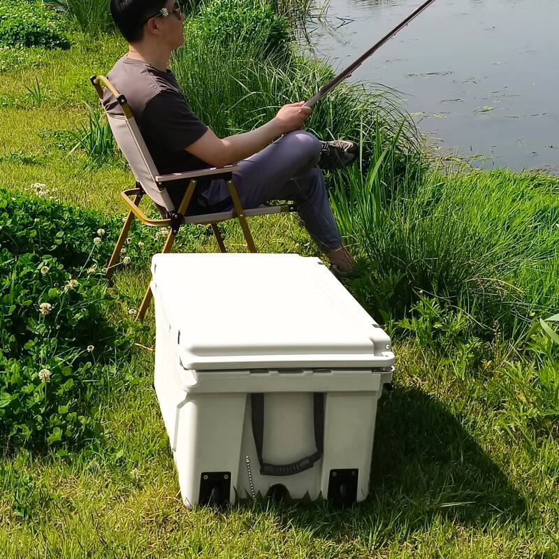 Camping Cooler Beach Cooler Portable Cooler Beverage Cooler with Rope Handles Non-Slip Rubber Pads Bottle Opener and Wheels