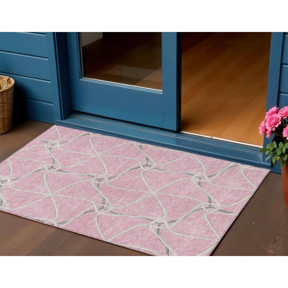 HomeRoots Geometric Contemporary Rectangle Outdoor Rug