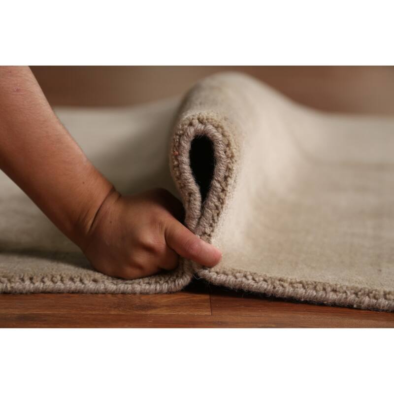Beige Gabbeh Indian Rug Handmade Wool Carpet - 4'8" x 6'5"