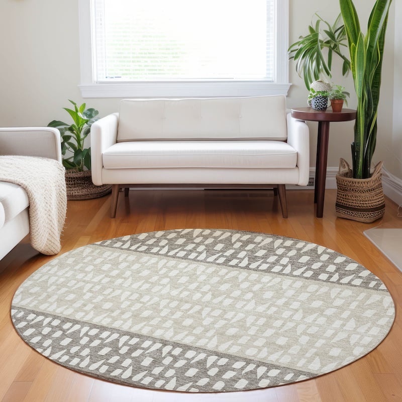Machine Washable Indoor/ Outdoor Stripe Geo Chantille Rug