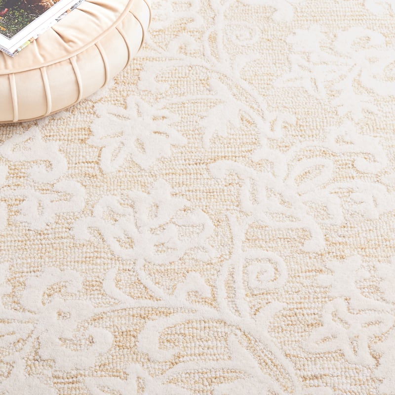 Martha Stewart by SAFAVIEH Handmade Eibhlis Wool Rug