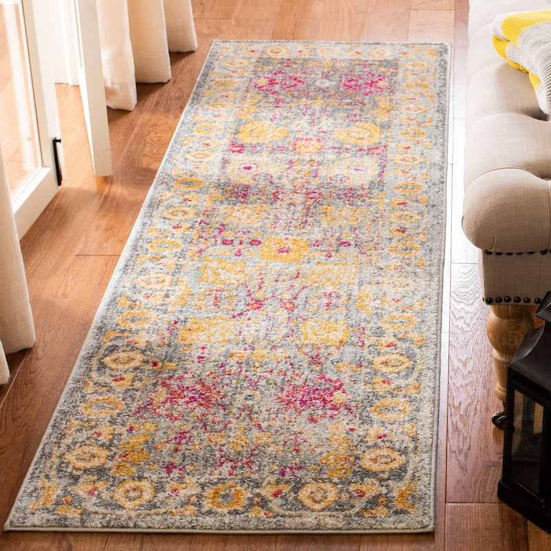 SAFAVIEH Granada Saapke Distressed Vintage Boho Oriental Rug - 2'2" x 9' Runner - Light Grey/Multi