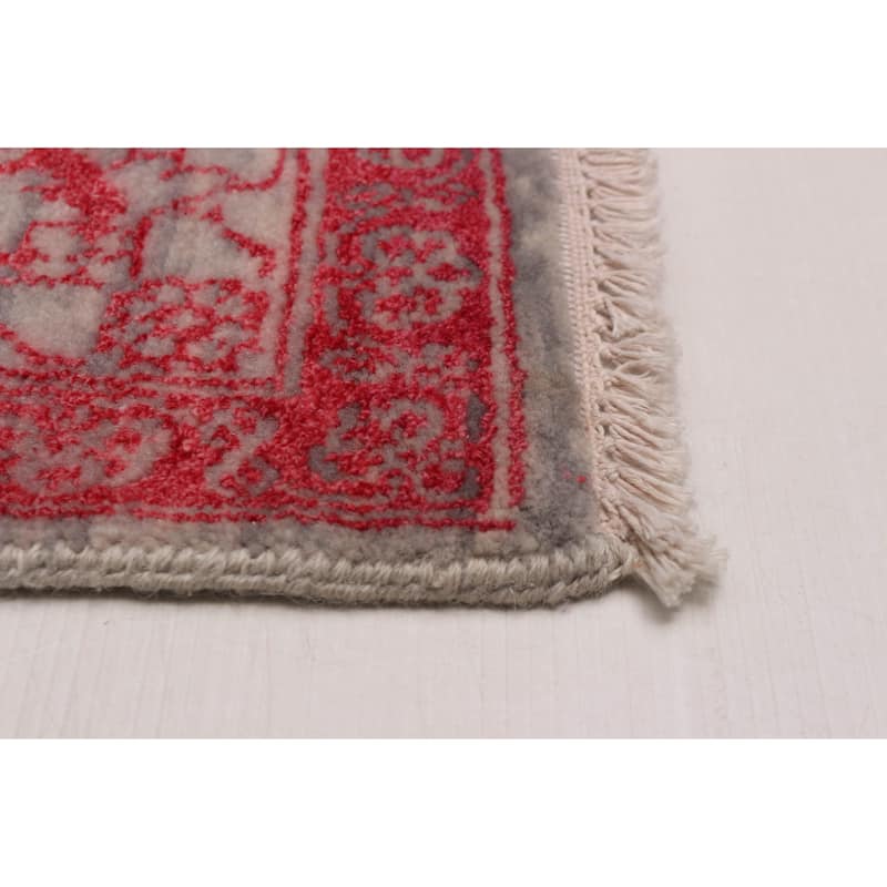 ECARPETGALLERY Hand-knotted Heritage Light Grey Silk, Wool Rug - 6' 1" x 9' 1"