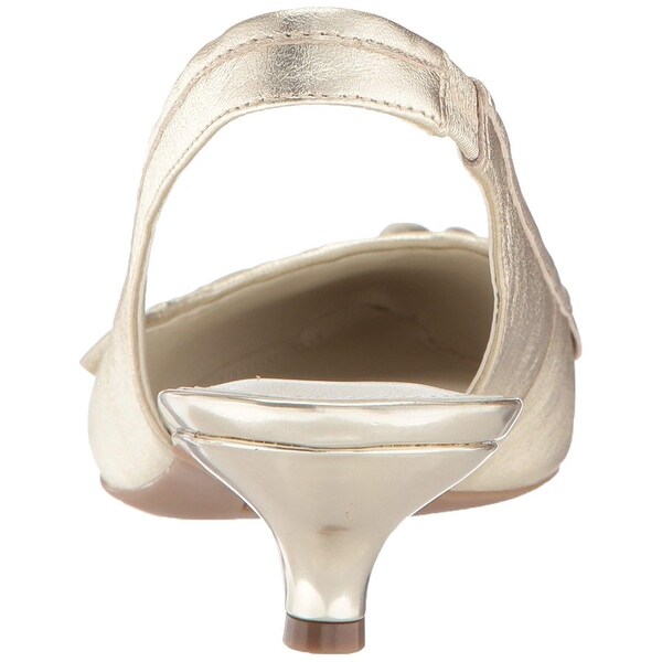 anne klein elanore pump