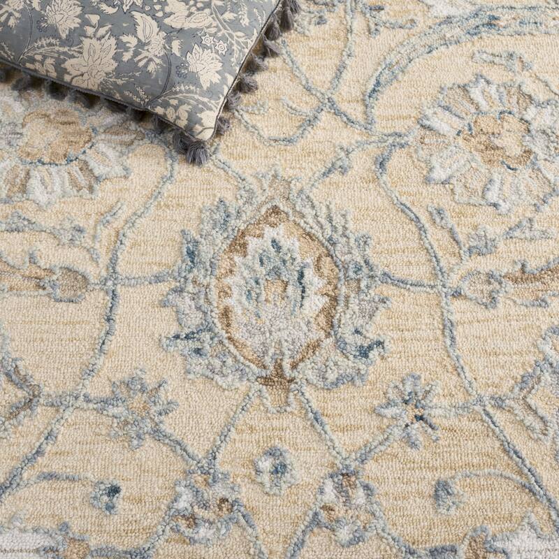 SAFAVIEH Handmade Metro Medrea Wool Rug