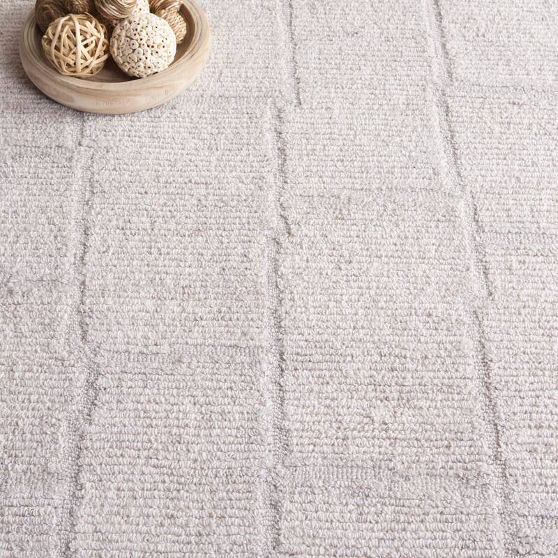 SAFAVIEH Handmade Renewal Shaylee Modern & Contemporary Rug