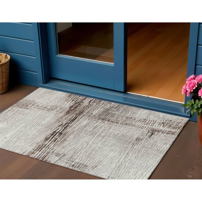 HomeRoots Striped Transitional Rectangle Outdoor Rug - 3' x 5'