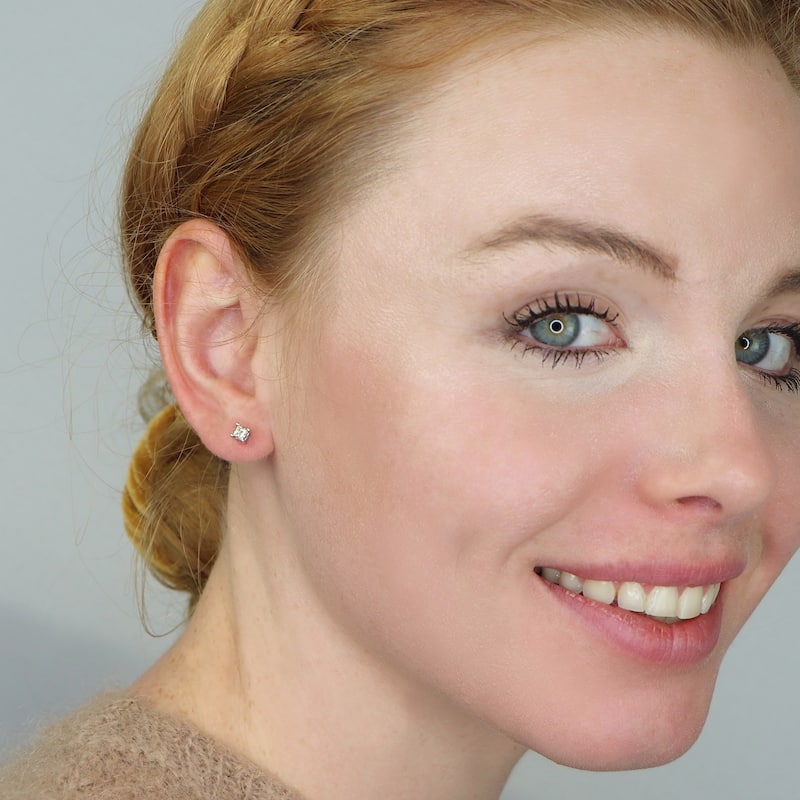 Vault Classic 0.50ct TW Natural Princess Diamond 4-Prong Studs Guardian-Back (I VS2)