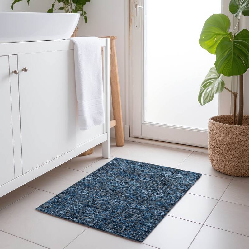 Machine Washable Indoor/ Outdoor Traditional Boho Chantille Rug - Blue - 1'8" x 2'6"