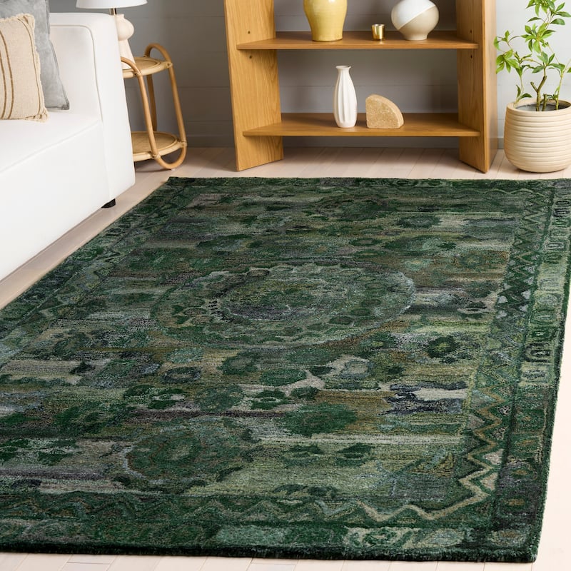 SAFAVIEH Handmade Anatolia Ramzia Traditional Rug